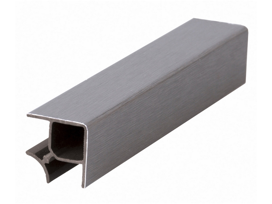 KOOP Roh spojovací 90° vnitřní a vnější k soklu 150 mm NZ br